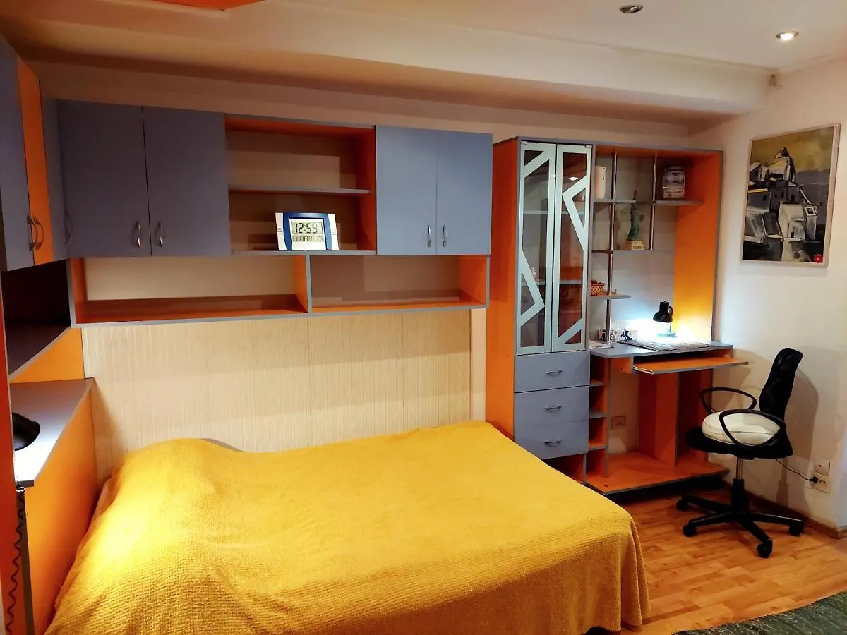 Studio FRENCH EMBASSY Amzei historic center Bucureşti