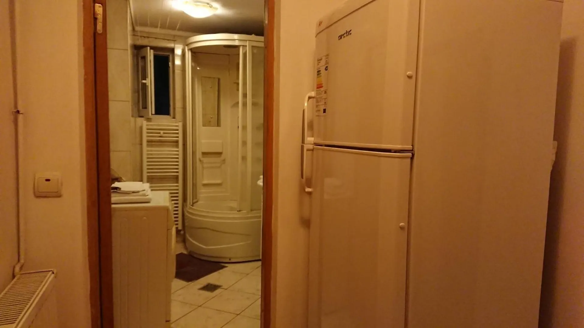 Studio FRENCH EMBASSY Amzei historic center Bucureşti 0*,  România